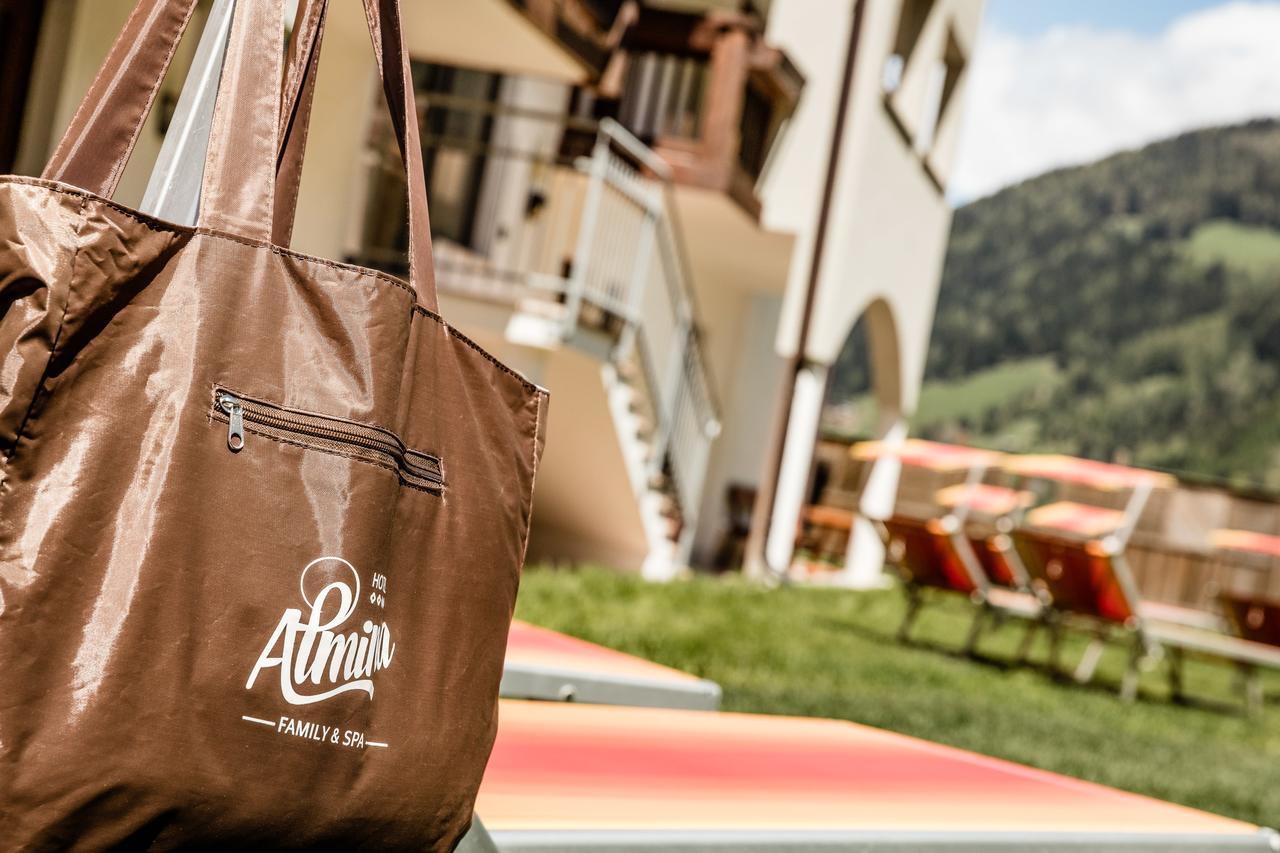 Hotel Almina Racines Exterior foto